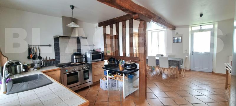 Maison - 176 m² - 7 pièces