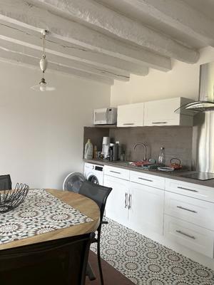 Maison - 270 m² - 10 pièces