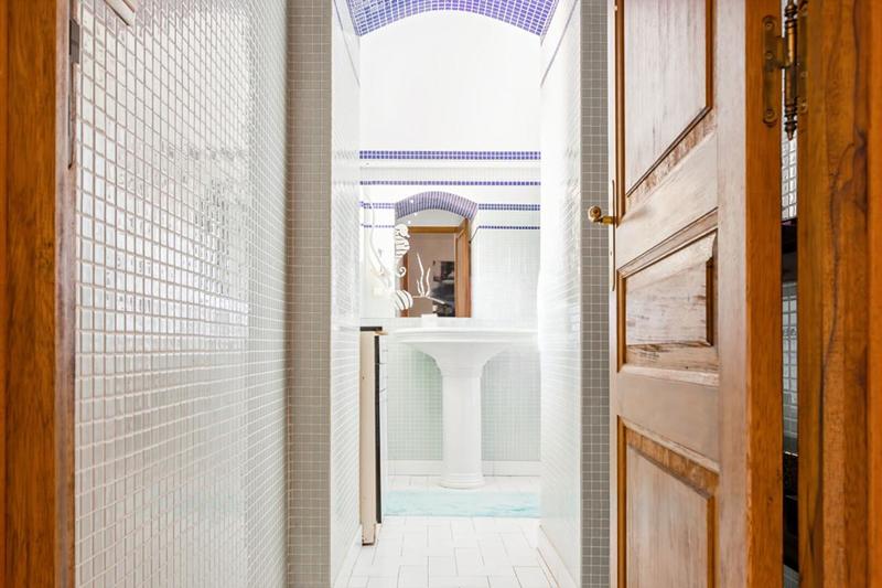 Maison - 267 m² - 9 pièces