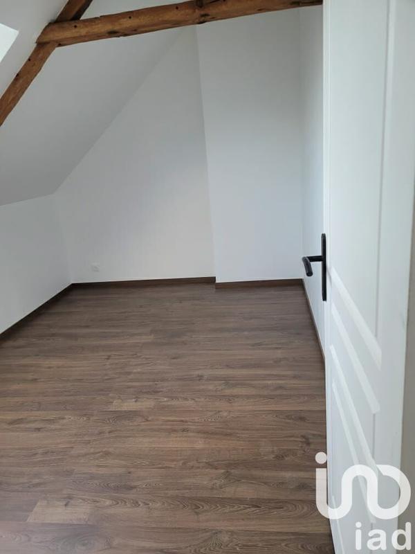 Maison - 111 m² - 8 pièces