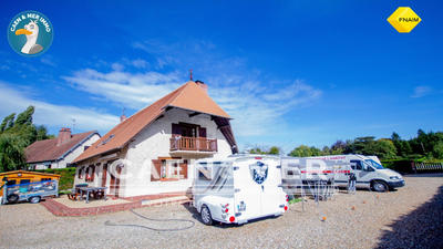 Propriété - 250 m² - 9 pièces