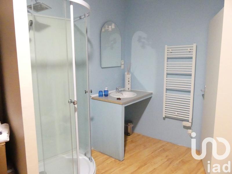 Maison - 230 m² - 6 pièces