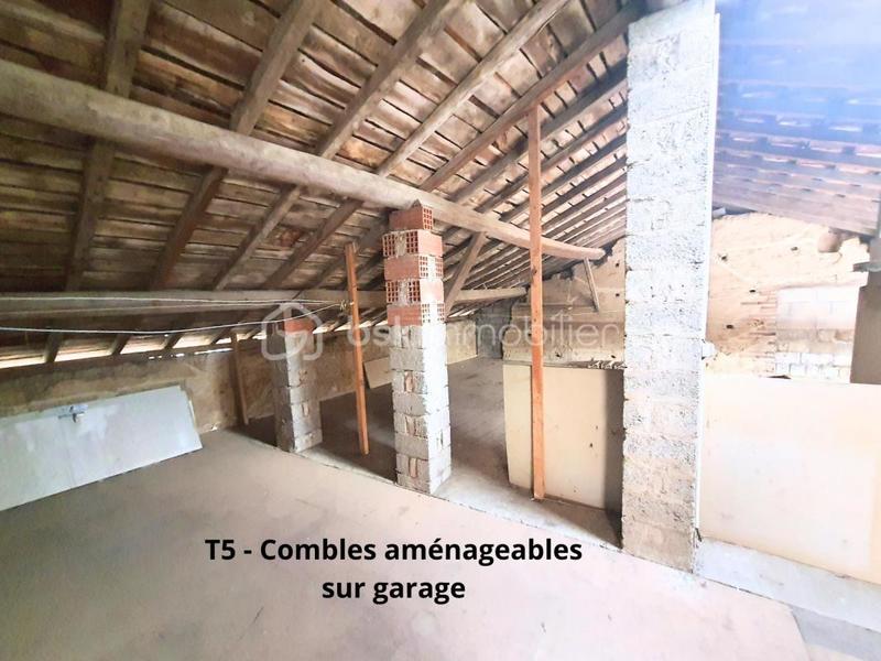 Immeuble - 270 m² - 12 pièces