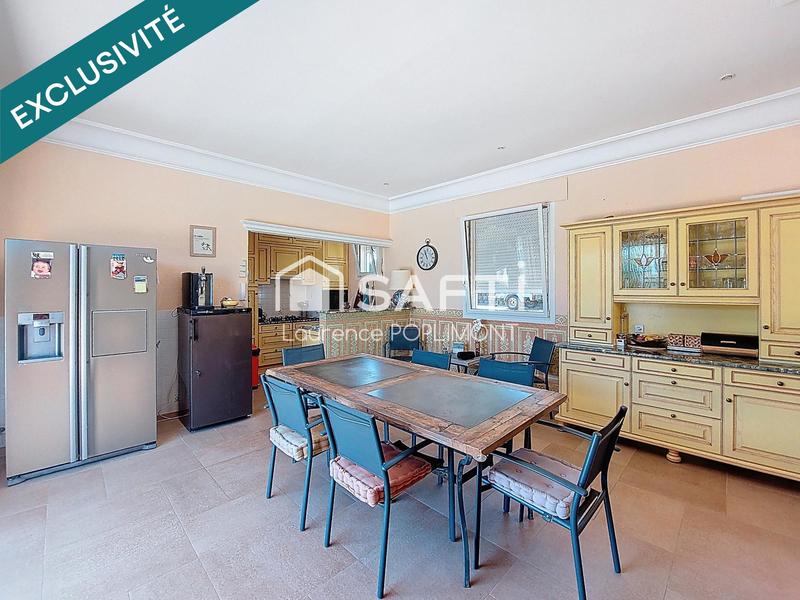 Maison - 264 m² - 6 pièces