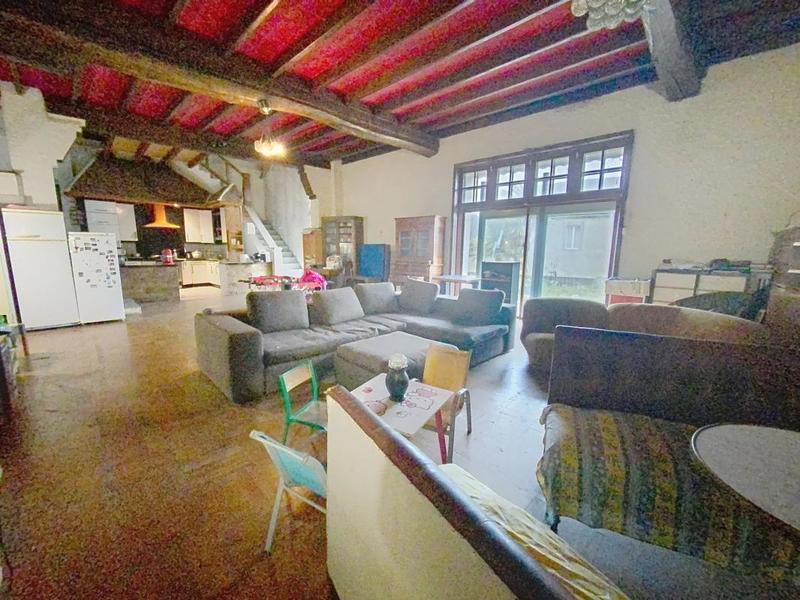 Longère - 470 m² - 7 pièces