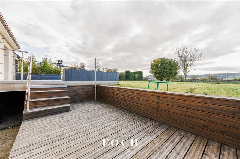 Maison - 147 m² - 7 pièces