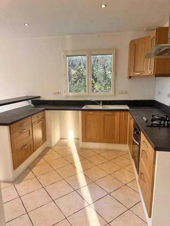 Maison - 95 m² - 6 pièces