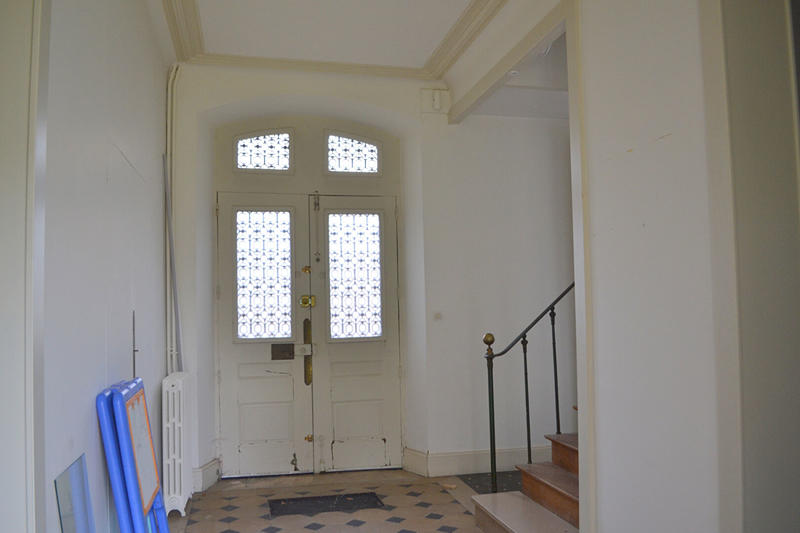 Maison - 240 m² - 9 pièces