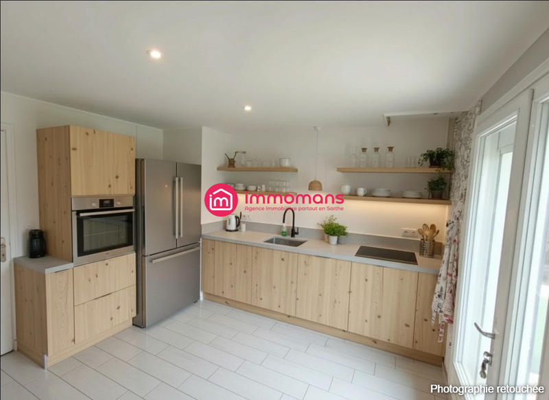 Maison - 134 m² - 11 pièces