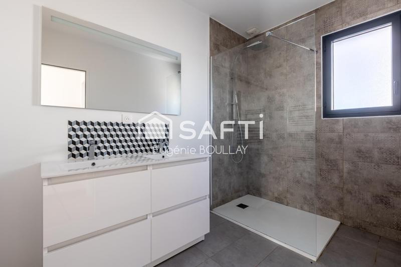 Maison - 99 m² - 4 pièces