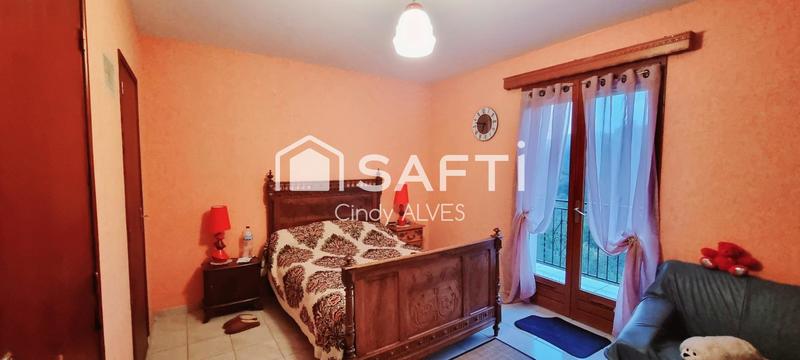 Maison - 310 m² - 9 pièces