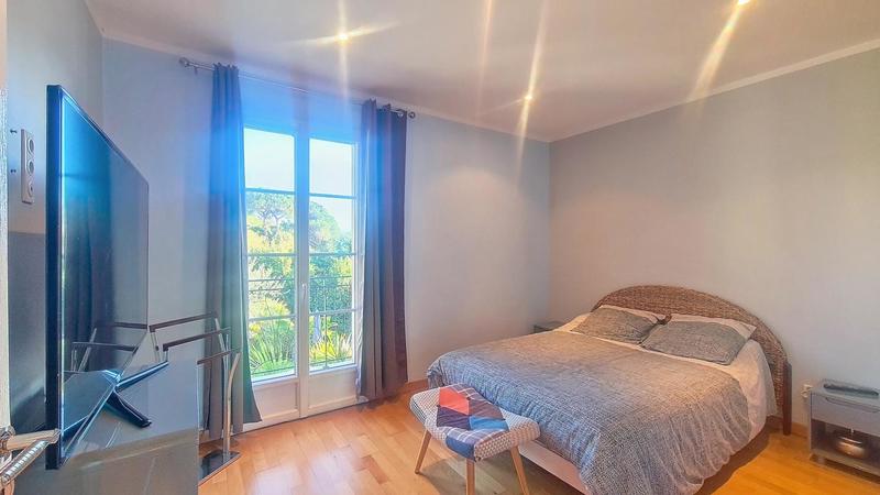 Maison - 142 m² - 5 pièces