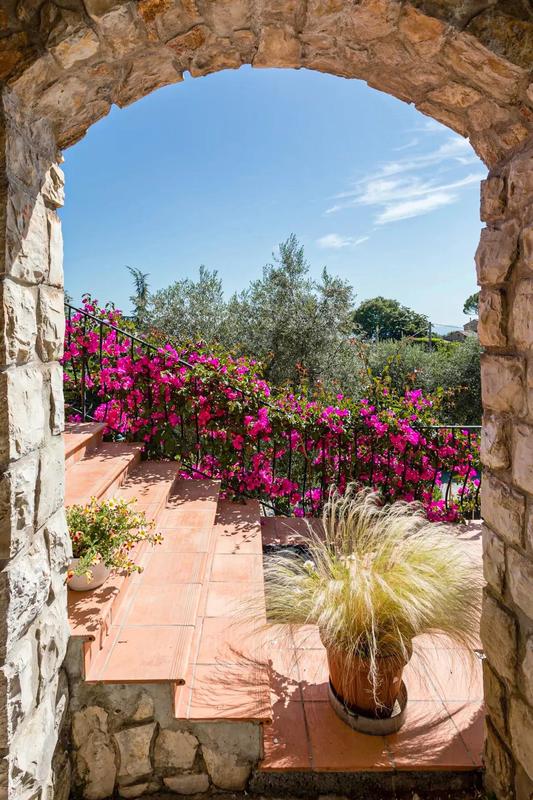 Villa - 260 m² - 8 pièces