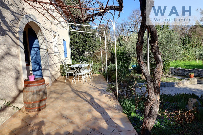 Maison - 187 m² - 6 pièces