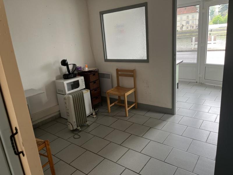 Local commercial - 46 m²