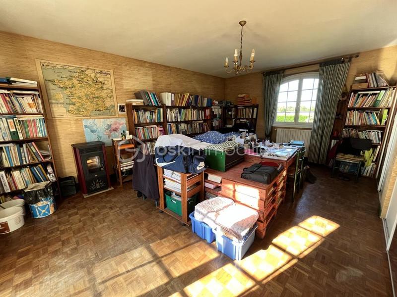 Propriété - 258 m² - 9 pièces