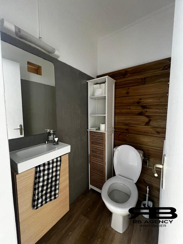 Appartement - 121 m² - 5 pièces