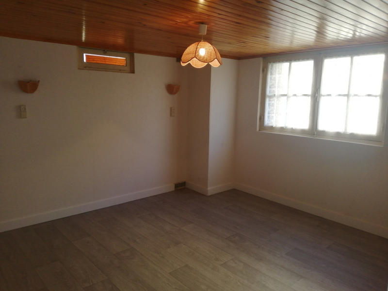 Maison - 86 m² - 6 pièces