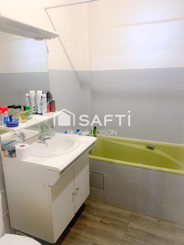 Maison - 166 m² - 7 pièces