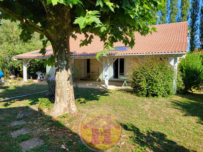 Maison - 92 m² - 5 pièces
