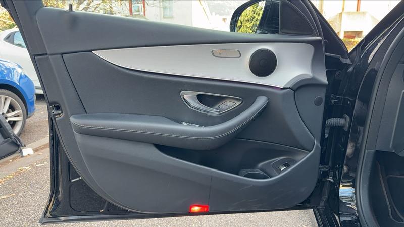 Mercedes Classe E 200 d 160 9g-Tronic Amg Line - Automatique Entretien constructeur