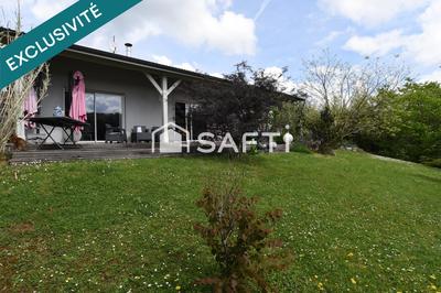 Maison - 135 m² - 7 pièces