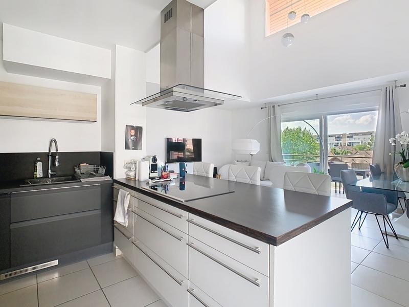 Duplex - 130 m² - 5 pièces