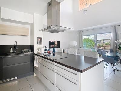 Duplex - 130 m² - 5 pièces