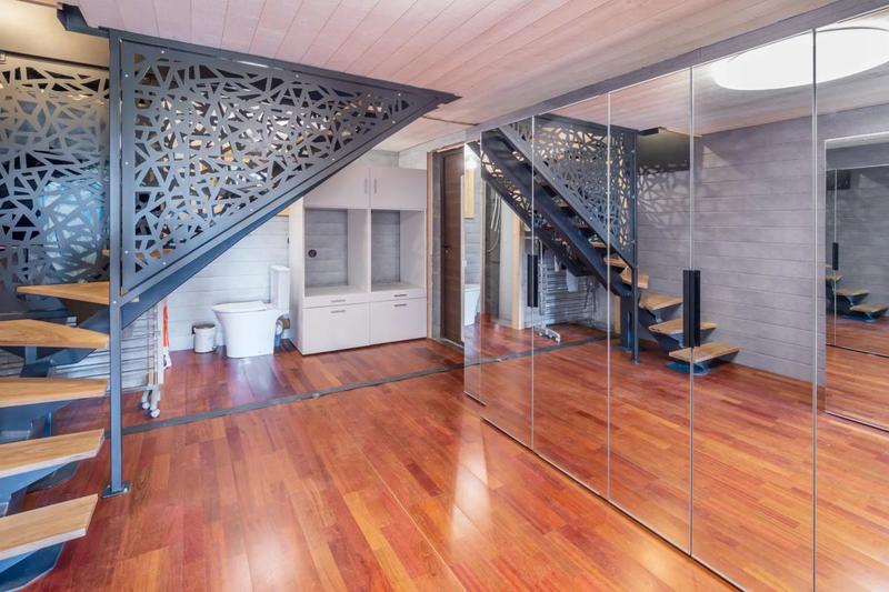 Maison - 200 m² - 5 pièces