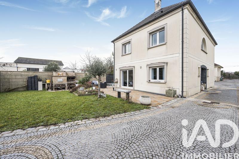 Maison de maîtres - 162 m² - 7 pièces