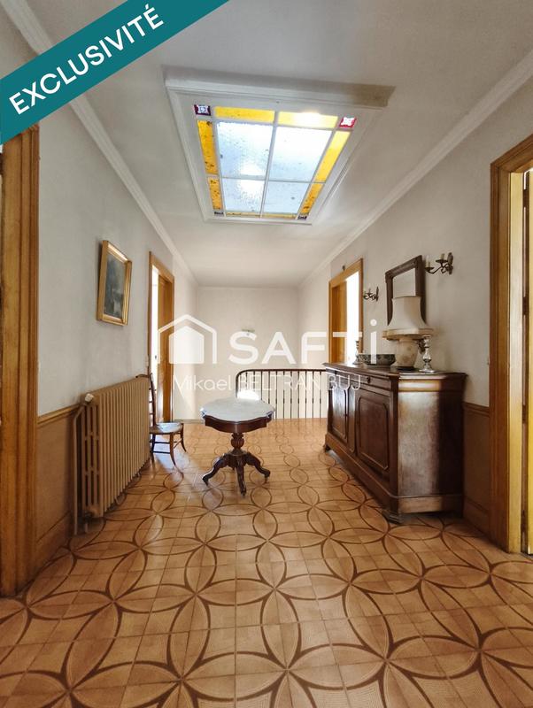 Maison de maîtres - 316 m² - 10 pièces