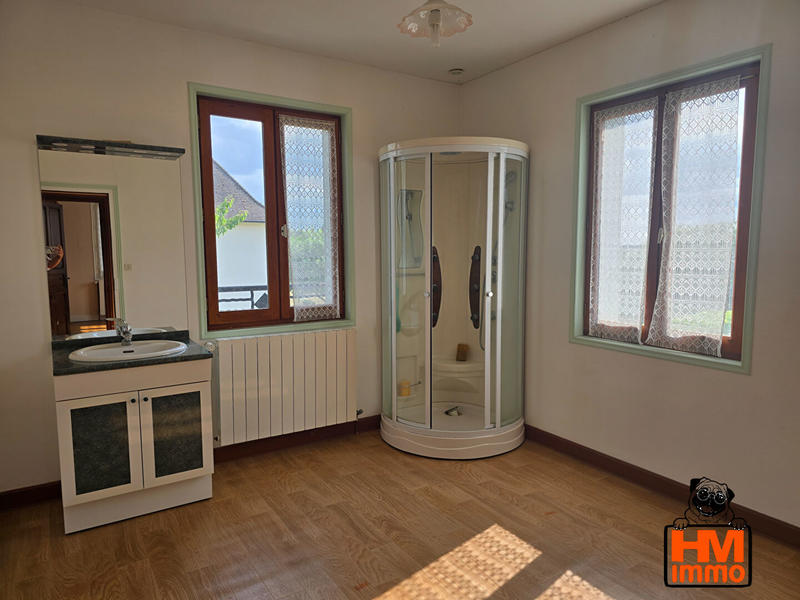 Maison - 92 m² - 4 pièces