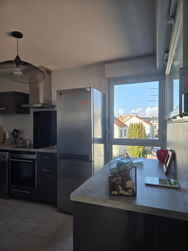 Appartement - 64 m² - 3 pièces