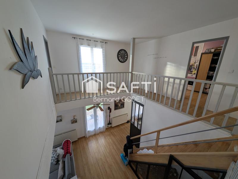 Maison - 167 m² - 6 pièces