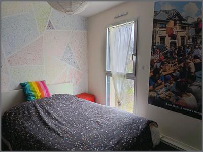 Maison - 88 m² - 4 pièces