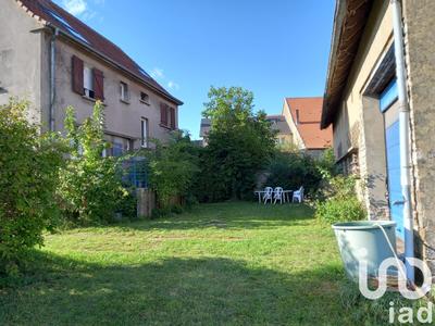 Maison - 158 m² - 8 pièces