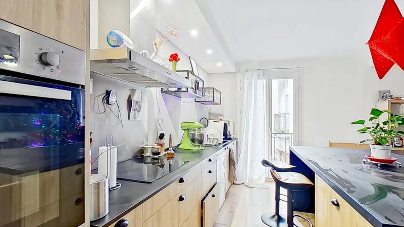 Maison - 92 m² - 4 pièces