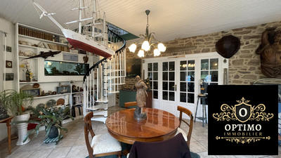 Maison ancienne - 160 m² - 7 pièces