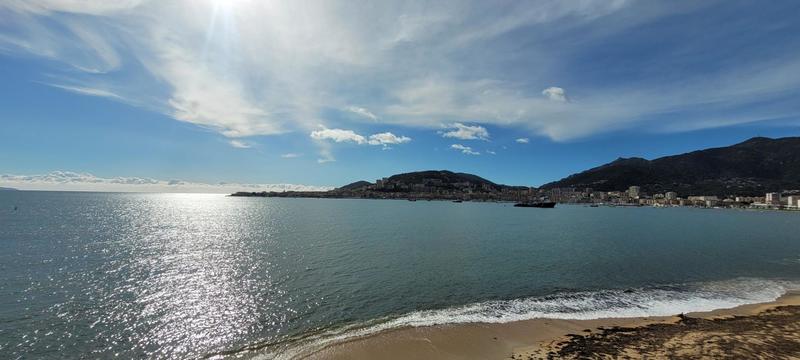 Studio - 40 m² - 1 pièce