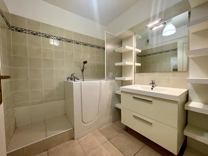 Appartement - 92 m² - 4 pièces