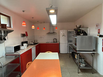 Maison - 289 m² - 9 pièces