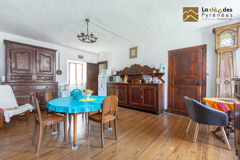 Maison - 170 m² - 6 pièces