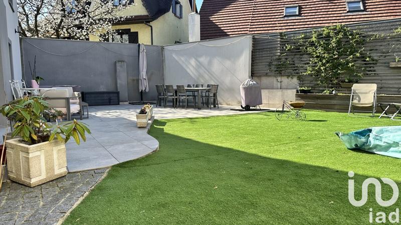 Maison - 165 m² - 6 pièces