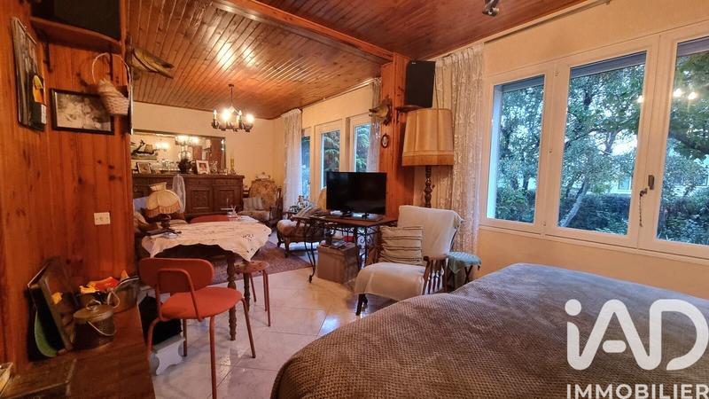 Maison - 94 m² - 5 pièces