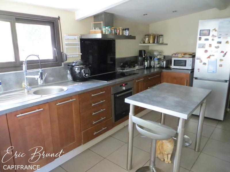 Maison - 171 m² - 6 pièces