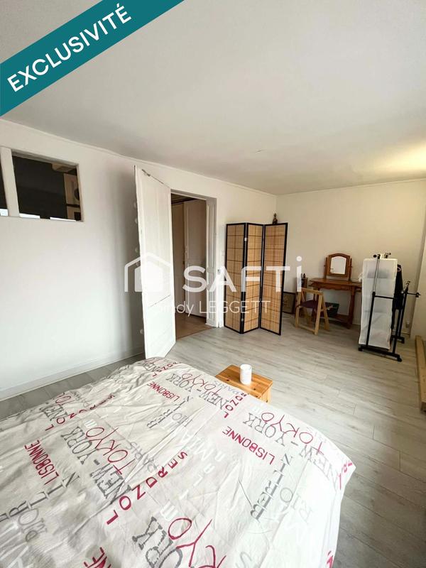 Maison - 201 m² - 7 pièces