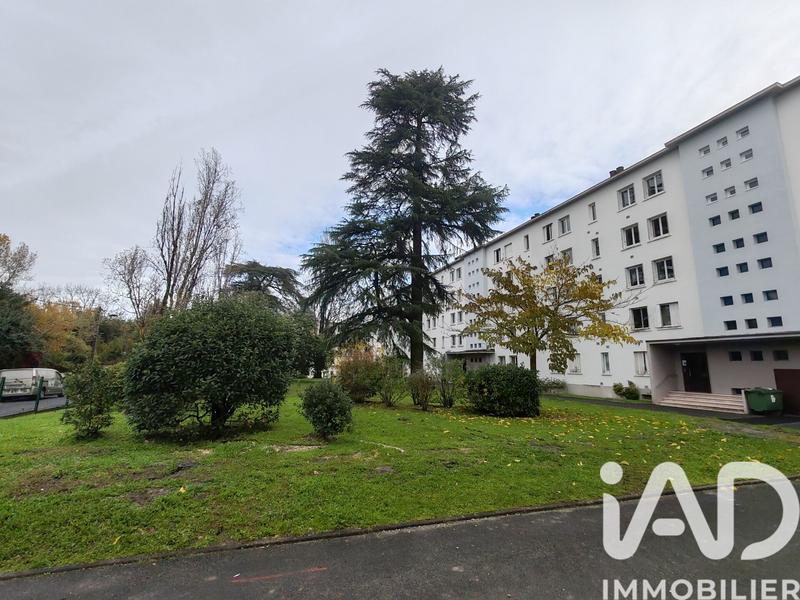 Appartement - 64 m² - 3 pièces