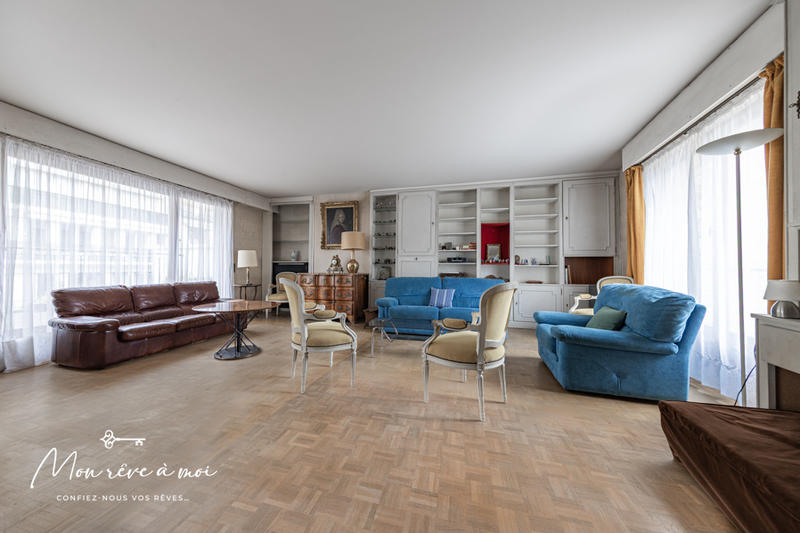 Appartement - 130 m² - 4 pièces