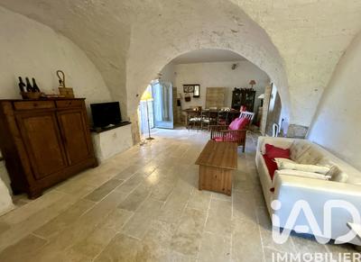 Maison - 243 m² - 10 pièces