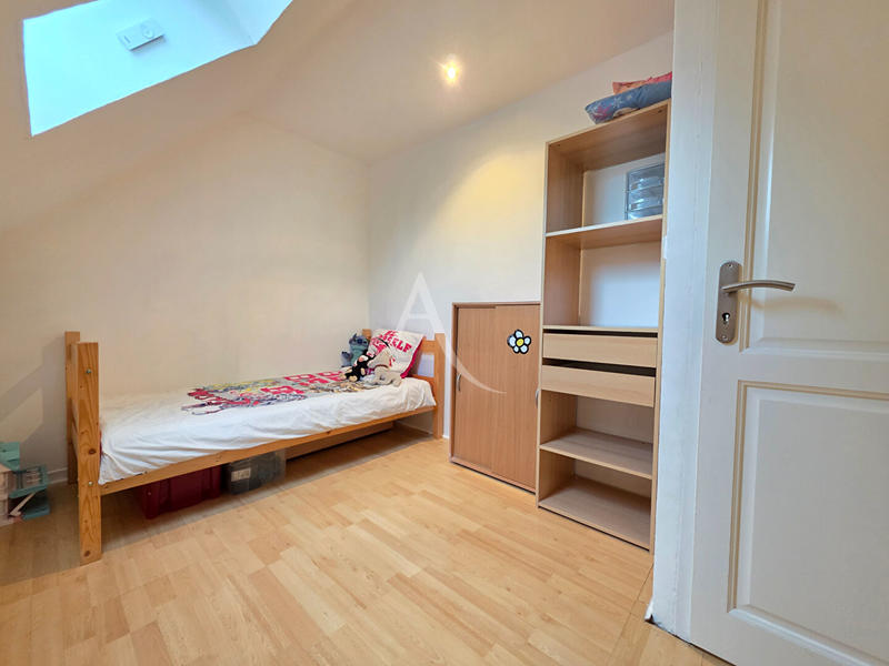 Maison - 83 m² - 4 pièces